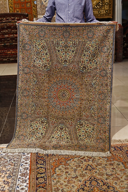 Ispahan-Marchand de tapis-007